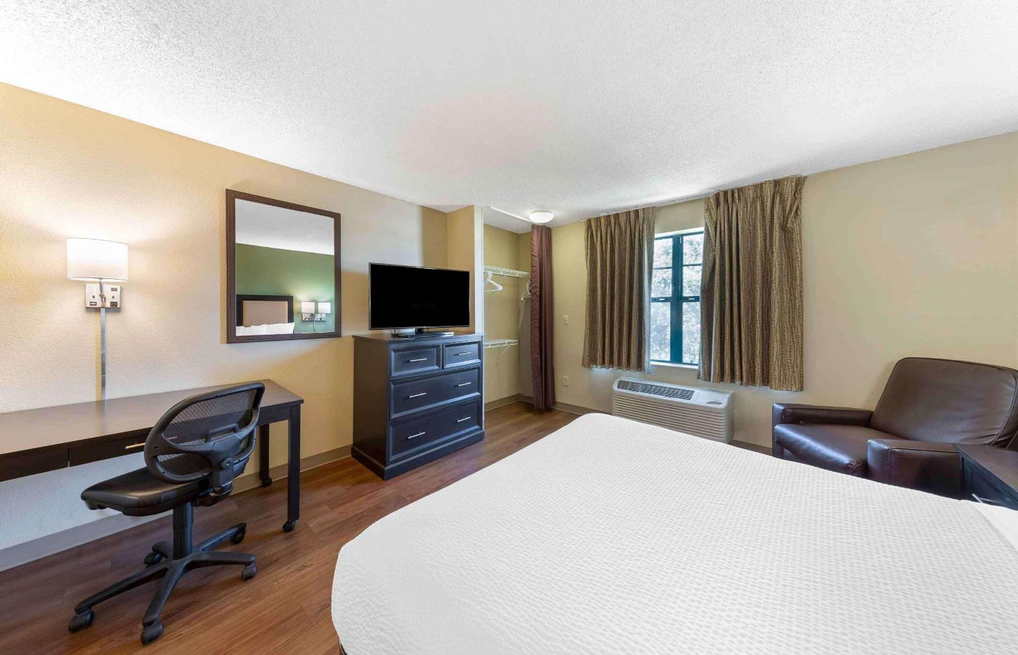 Extended Stay America Select Suites - Atlanta - Cumberland Mall Smyrna Dış mekan fotoğraf