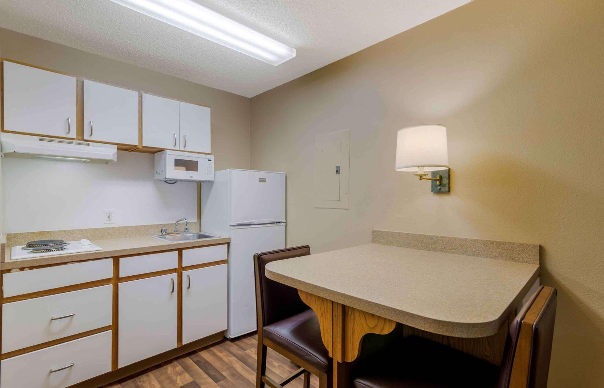 Extended Stay America Select Suites - Atlanta - Cumberland Mall Smyrna Dış mekan fotoğraf